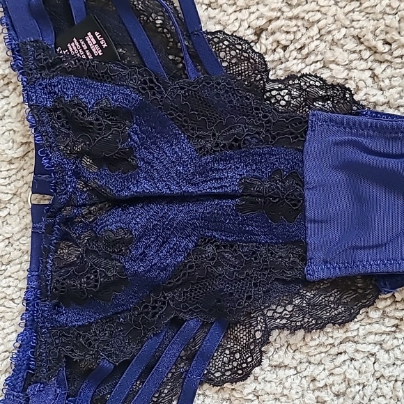 NWOT Victoria's Secret Blue Lace Strappy Very Sexy Cheekini - Picture 7 of 11